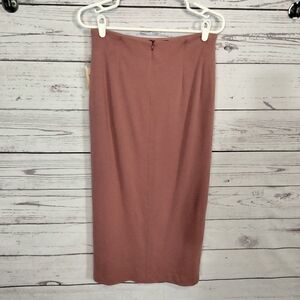 NWT: "Rubinacci" woman's skirt 